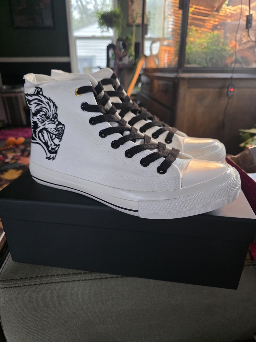 Wolves Club High Top